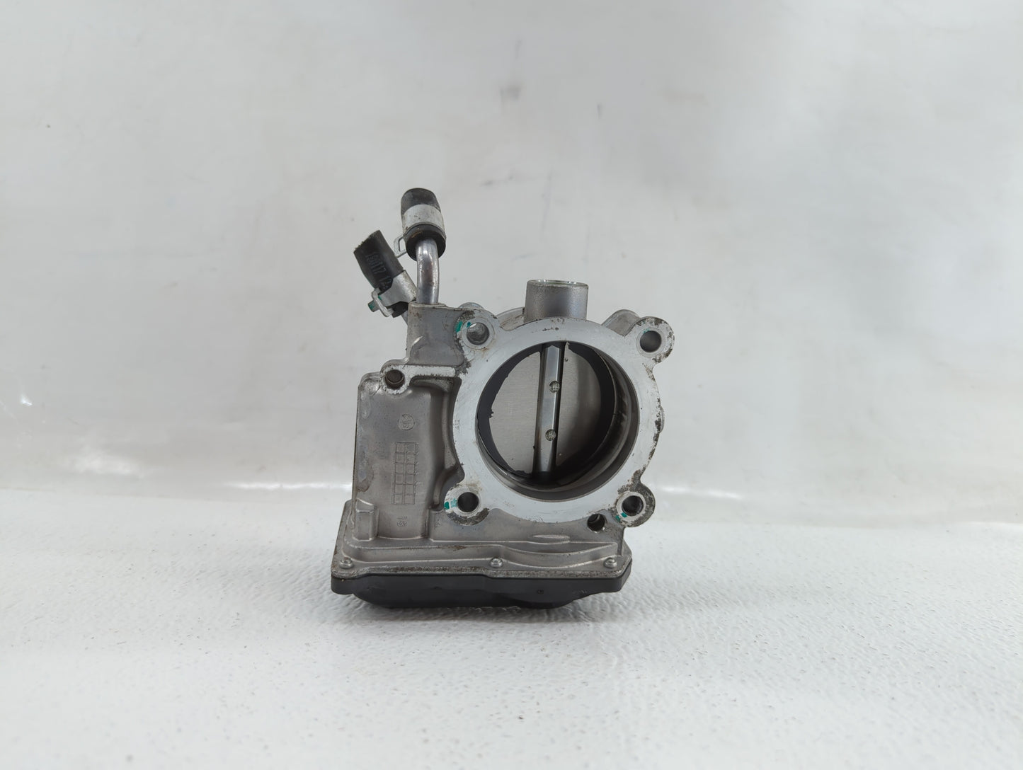 2011-2018 Hyundai Elantra Throttle Body P/N:35100-2E000 1302150124 Fits Fits 2011 2012 2013 2014 2015 2016 2017 2018 2019 OE