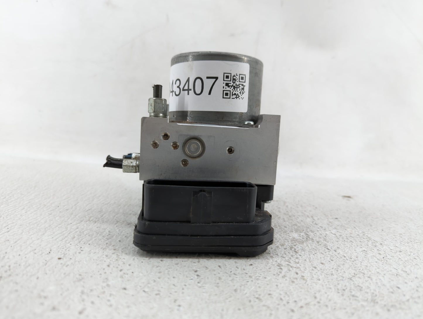 2017-2019 Hyundai Elantra ABS Pump Control Module Replacement P/N:58900-F2500 58920-F2500 Fits Fits 2017 2018 2019 OEM Used 