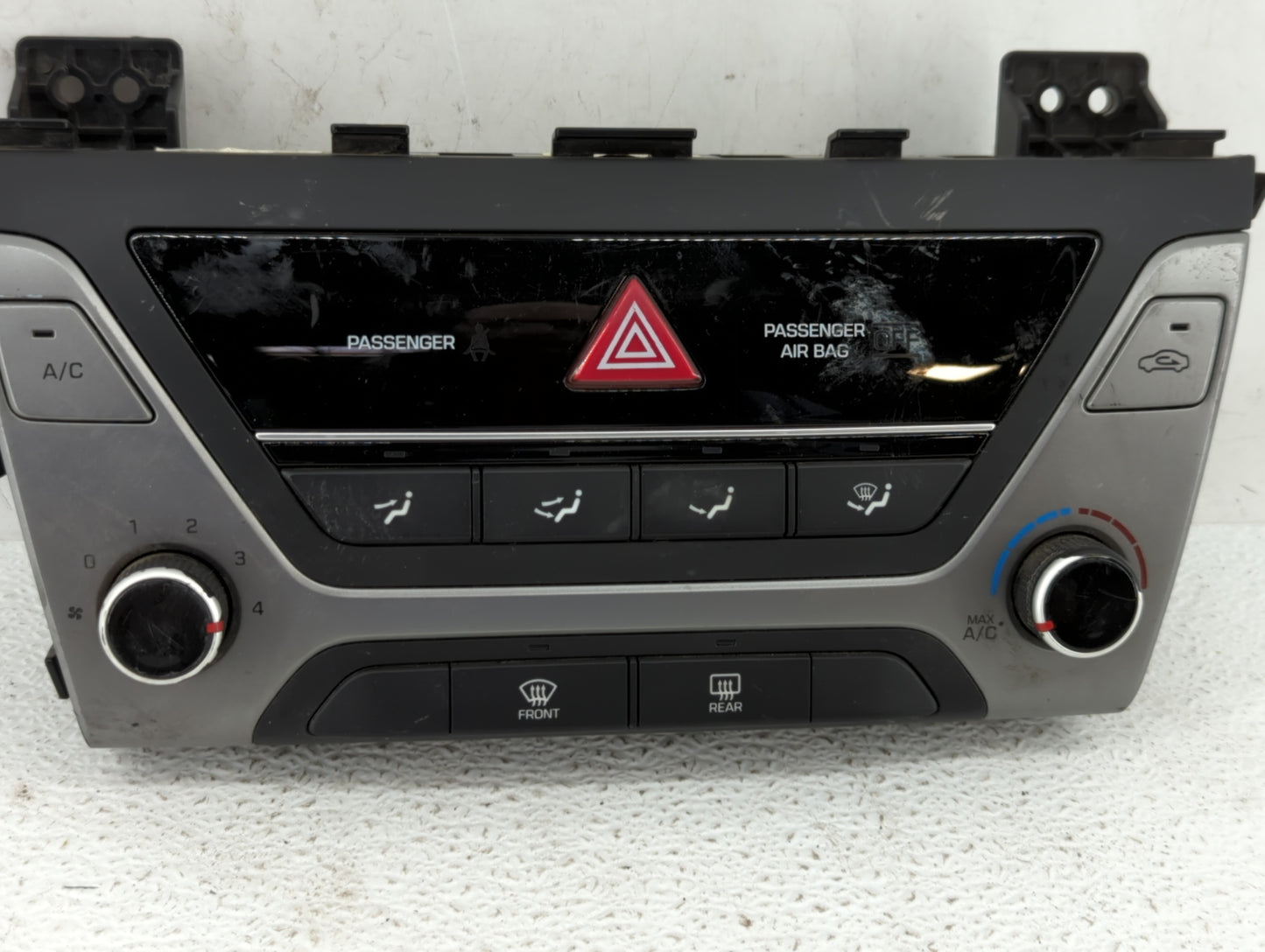 2017-2018 Hyundai Elantra Climate Control Module Temperature AC/Heater Replacement P/N:97250-F2XXX 97250-F20614X Fits OEM Us