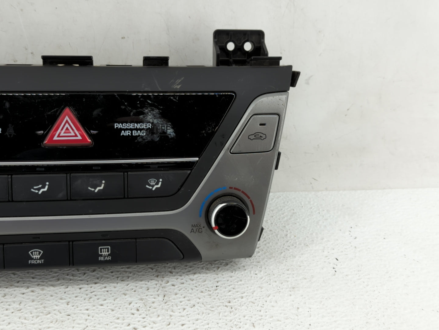 2017-2018 Hyundai Elantra Climate Control Module Temperature AC/Heater Replacement P/N:97250-F2XXX 97250-F20614X Fits OEM Us