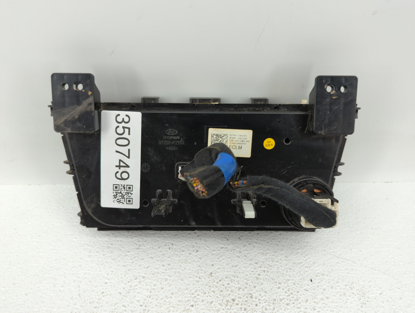 2017-2018 Hyundai Elantra Climate Control Module Temperature AC/Heater Replacement P/N:97250-F2XXX 97250-F20614X Fits OEM Us
