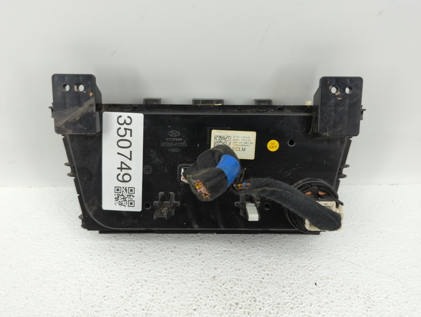 2017-2018 Hyundai Elantra Climate Control Module Temperature AC/Heater Replacement P/N:97250-F2XXX 97250-F20614X Fits OEM Us