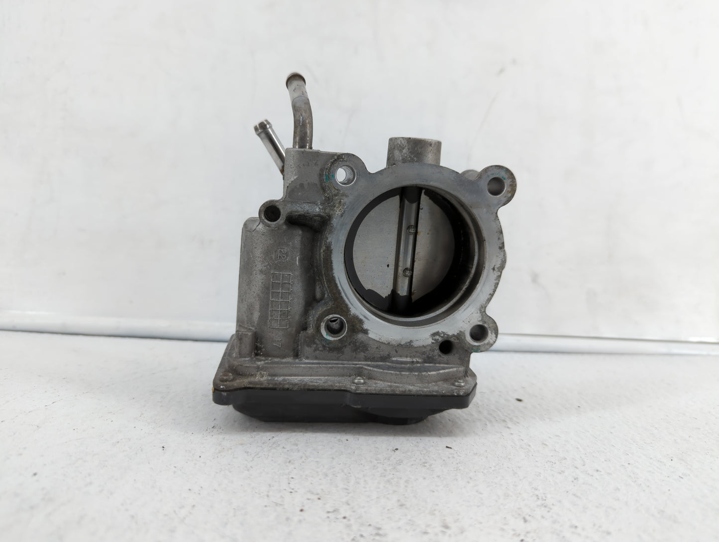 2011-2018 Hyundai Elantra Throttle Body P/N:35100-2E000 1302150124 Fits Fits 2011 2012 2013 2014 2015 2016 2017 2018 2019 OE