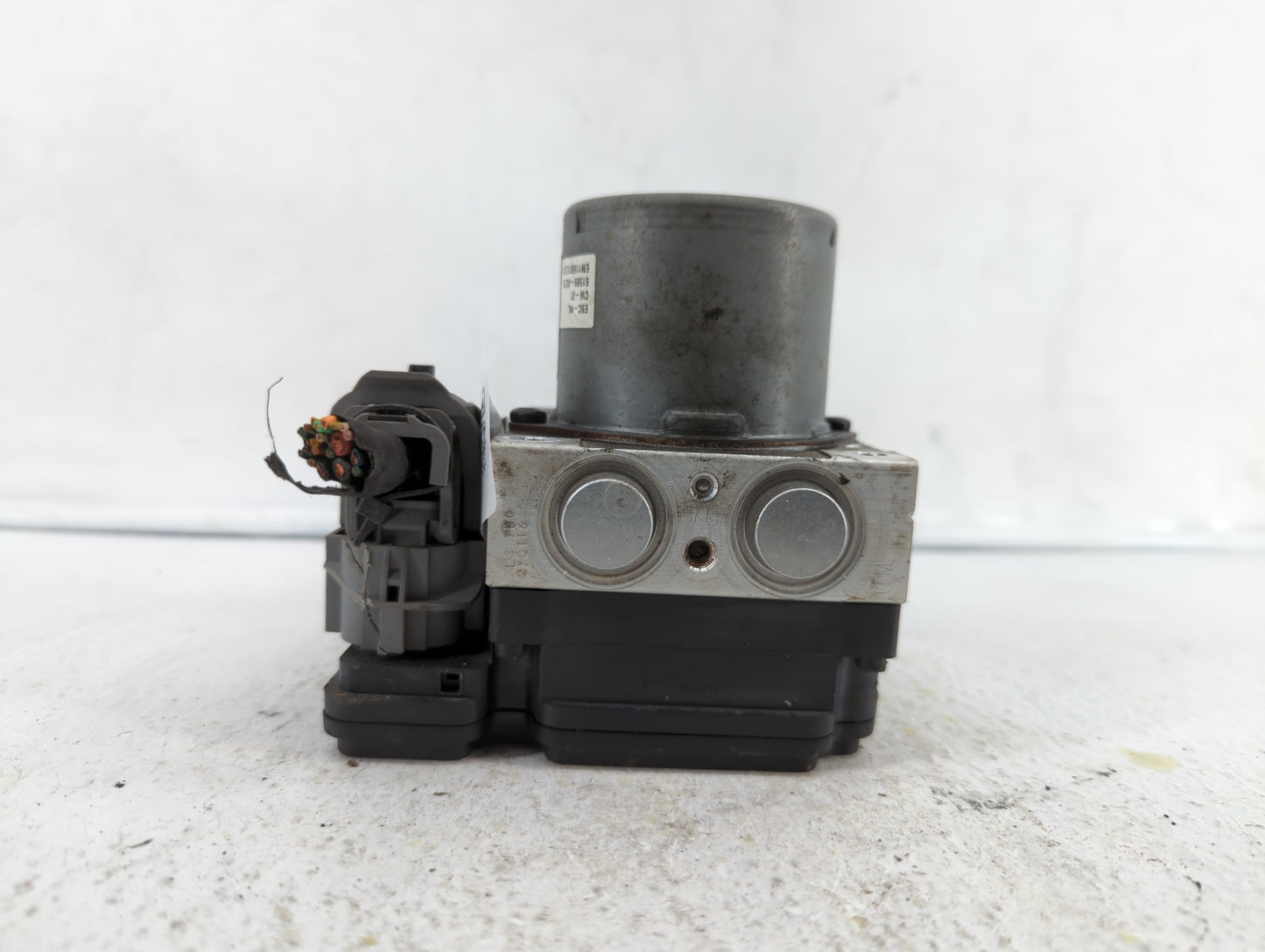 2017-2018 Hyundai Elantra ABS Pump Control Module Replacement P/N:58900-F2500 58920-F2500 Fits Fits 2017 2018 OEM Used Auto 