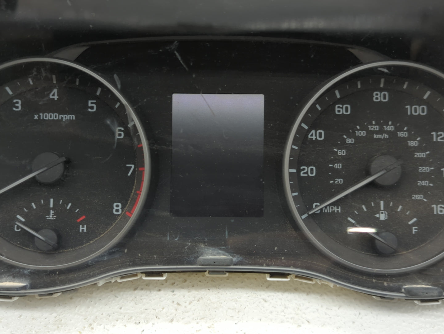 2017-2018 Hyundai Elantra Instrument Cluster Speedometer Gauges P/N:94001-F2060 Fits Fits 2017 2018 OEM Used Auto Parts - Oe