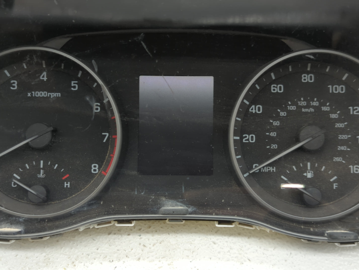 2017-2018 Hyundai Elantra Instrument Cluster Speedometer Gauges P/N:94001-F2060 Fits Fits 2017 2018 OEM Used Auto Parts - Oe