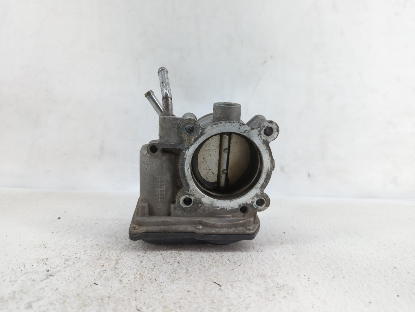 2011-2018 Hyundai Elantra Throttle Body P/N:35100-2E000 1302150124 Fits Fits 2011 2012 2013 2014 2015 2016 2017 2018 2019 OE