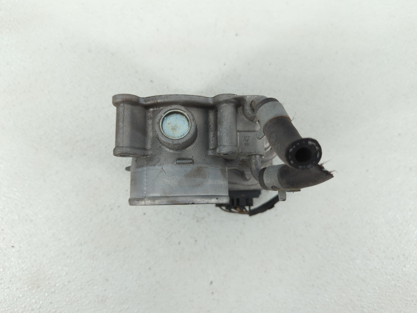 2011-2018 Hyundai Elantra Throttle Body P/N:35100-2E000 1302150124 Fits Fits 2011 2012 2013 2014 2015 2016 2017 2018 2019 OE