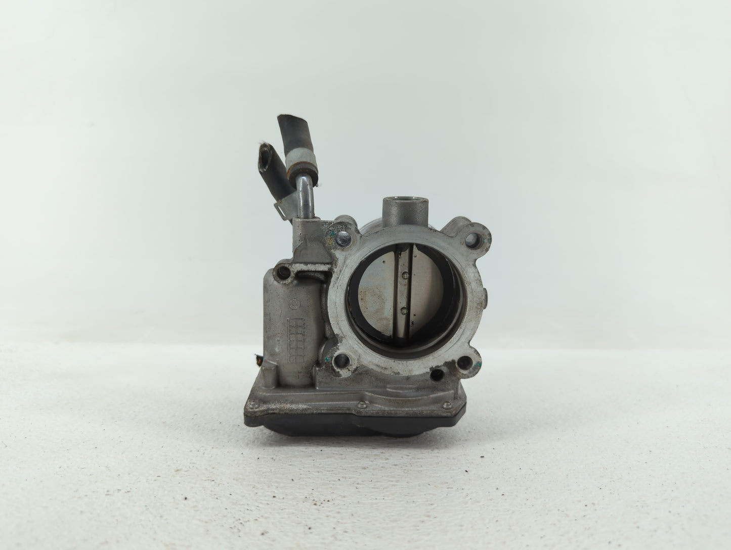 2011-2018 Hyundai Elantra Throttle Body P/N:35100-2E000 1302150124 Fits Fits 2011 2012 2013 2014 2015 2016 2017 2018 2019 OE