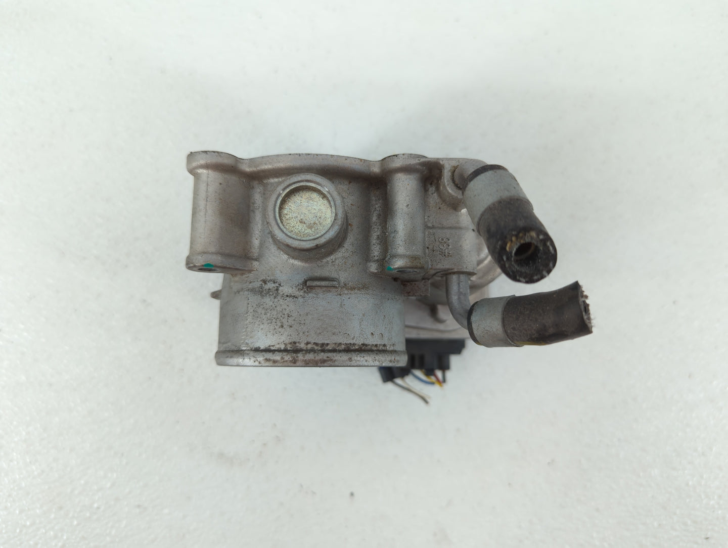 2011-2018 Hyundai Elantra Throttle Body P/N:35100-2E000 1302150124 Fits Fits 2011 2012 2013 2014 2015 2016 2017 2018 2019 OE