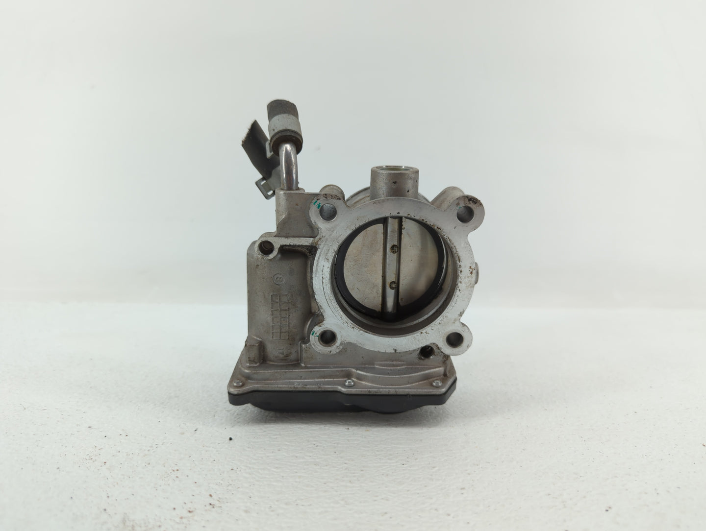 2011-2018 Hyundai Elantra Throttle Body P/N:35100-2E000 1302150124 Fits Fits 2011 2012 2013 2014 2015 2016 2017 2018 2019 OE