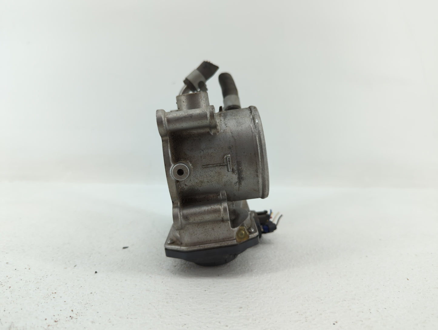 2011-2018 Hyundai Elantra Throttle Body P/N:35100-2E000 1302150124 Fits Fits 2011 2012 2013 2014 2015 2016 2017 2018 2019 OE