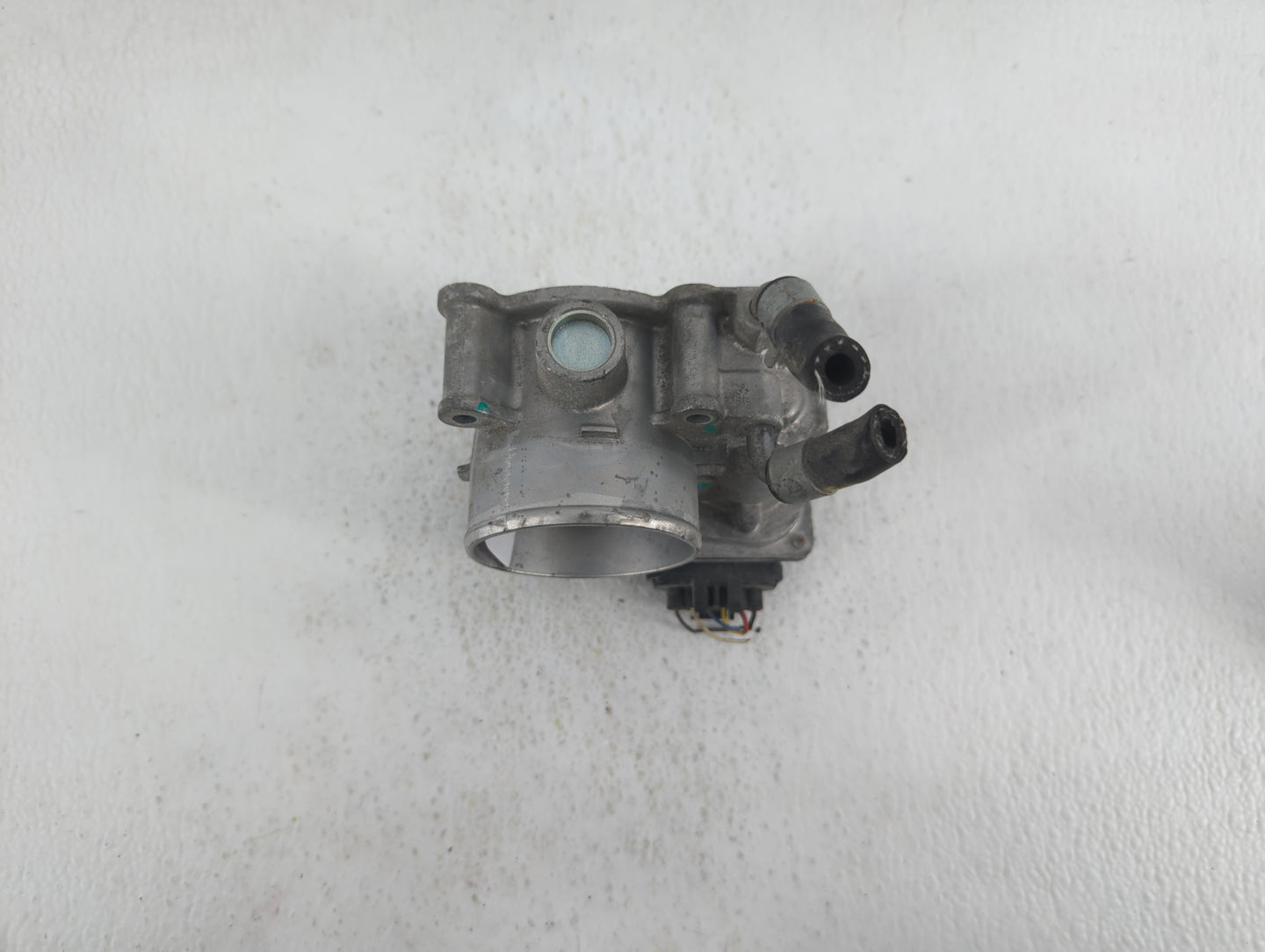 2011-2018 Hyundai Elantra Throttle Body P/N:35100-2E000 1302150124 Fits Fits 2011 2012 2013 2014 2015 2016 2017 2018 2019 OE