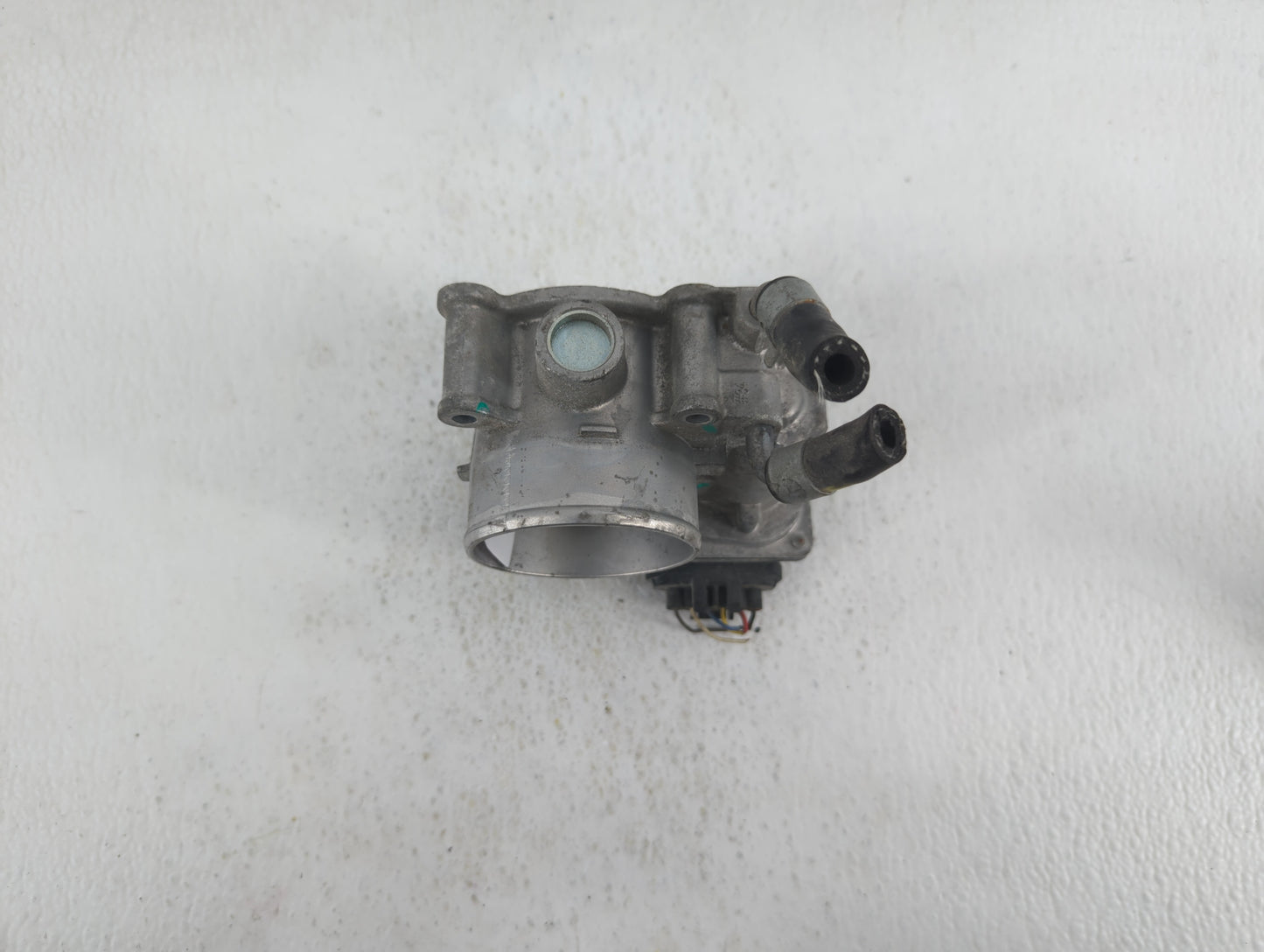 2011-2018 Hyundai Elantra Throttle Body P/N:35100-2E000 1302150124 Fits Fits 2011 2012 2013 2014 2015 2016 2017 2018 2019 OE