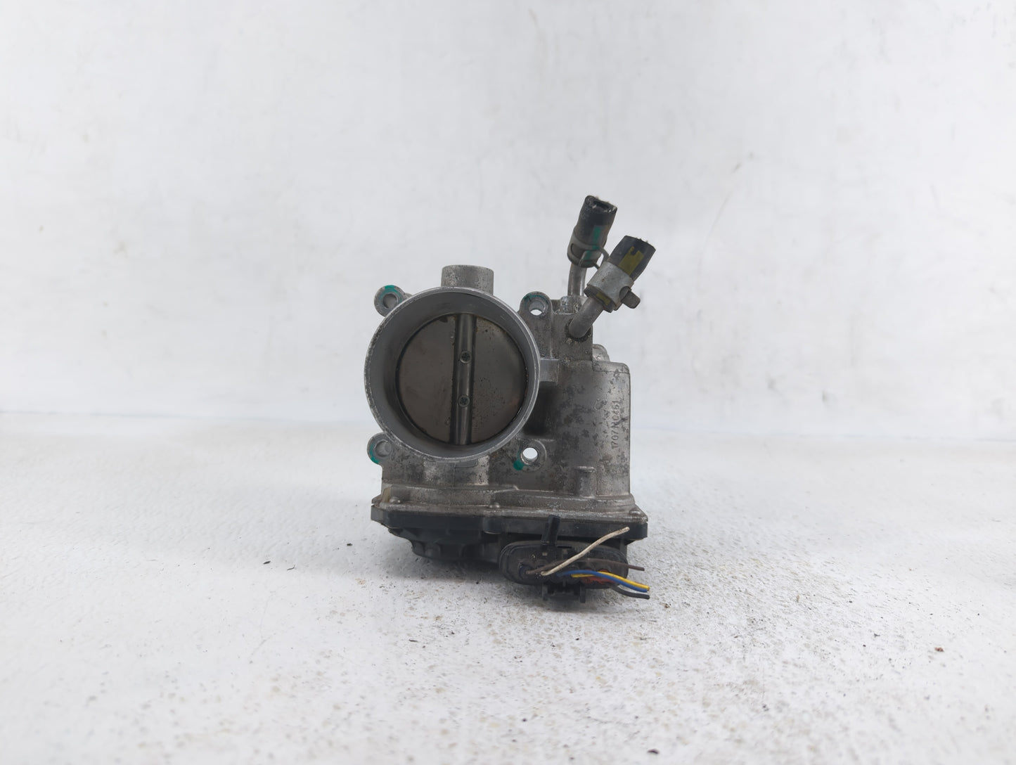 2011-2018 Hyundai Elantra Throttle Body P/N:35100-2E000 1302150124 Fits Fits 2011 2012 2013 2014 2015 2016 2017 2018 2019 OE