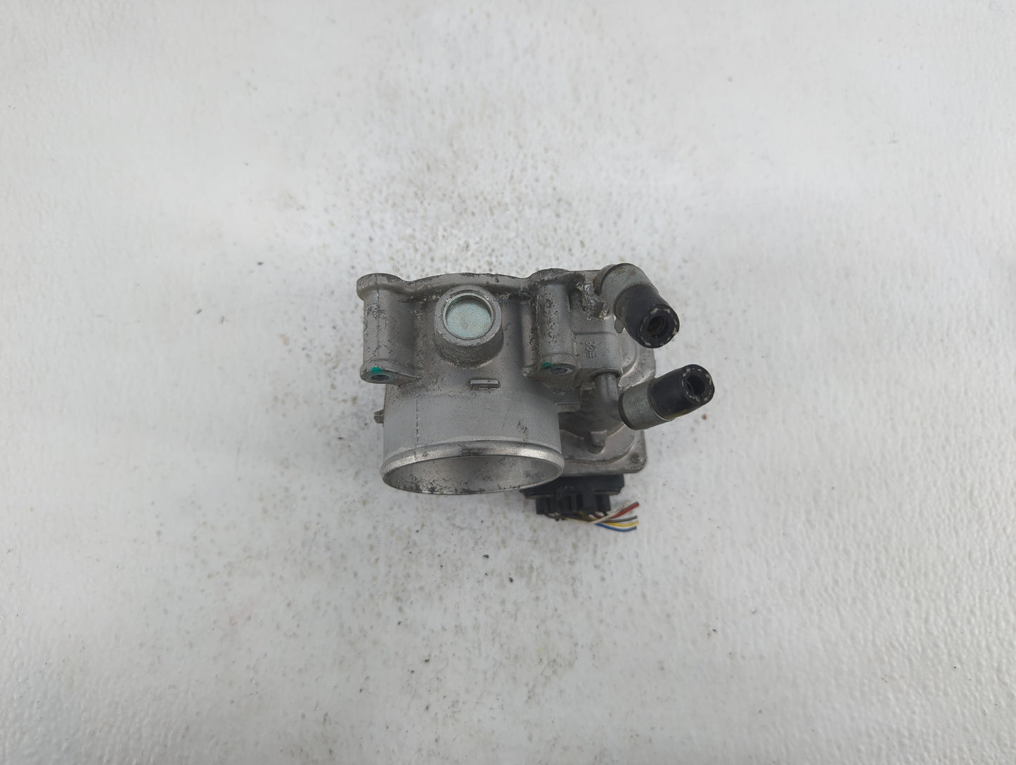 2011-2018 Hyundai Elantra Throttle Body P/N:35100-2E000 1302150124 Fits Fits 2011 2012 2013 2014 2015 2016 2017 2018 2019 OE