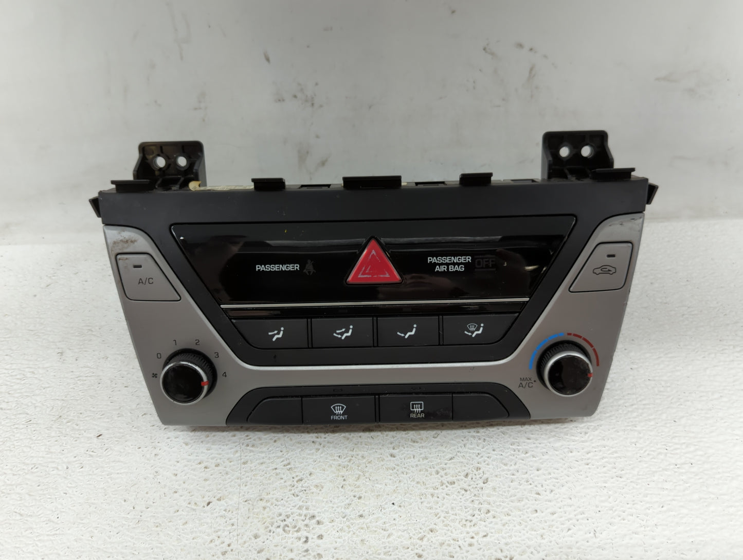 2017-2018 Hyundai Elantra Climate Control Module Temperature AC/Heater Replacement P/N:97250-F2XXX 97250-F20614X Fits OEM Us