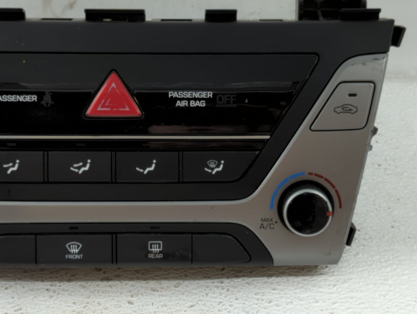 2017-2018 Hyundai Elantra Climate Control Module Temperature AC/Heater Replacement P/N:97250-F2XXX 97250-F20614X Fits OEM Us