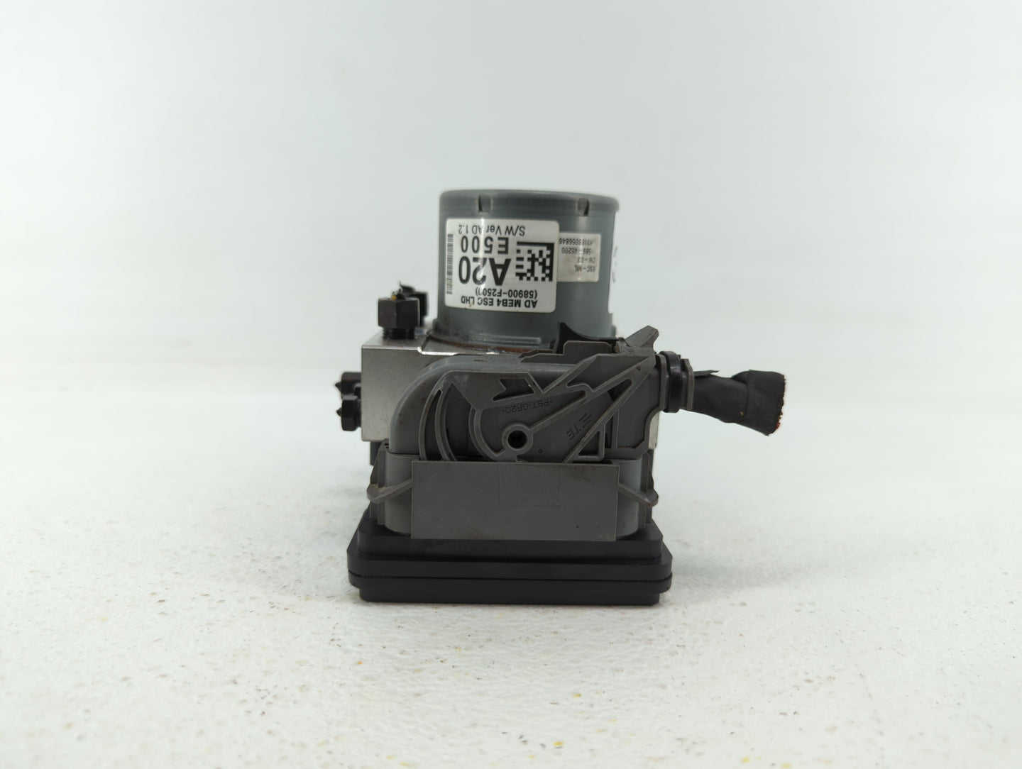2017-2018 Hyundai Elantra ABS Pump Control Module Replacement P/N:58900-F2500 58920-F2500 Fits Fits 2017 2018 OEM Used Auto 