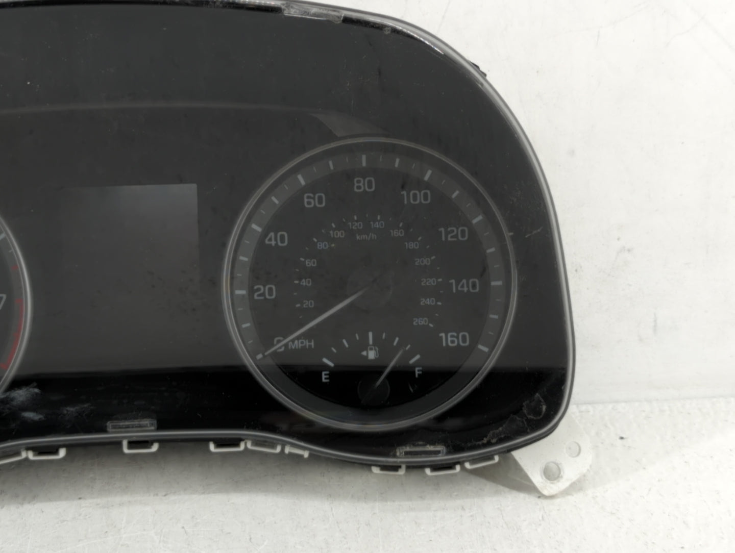 2017-2018 Hyundai Elantra Instrument Cluster Speedometer Gauges P/N:94011-F2061 94001-F2060, 94011-F2060 Fits Fits 2017 2018