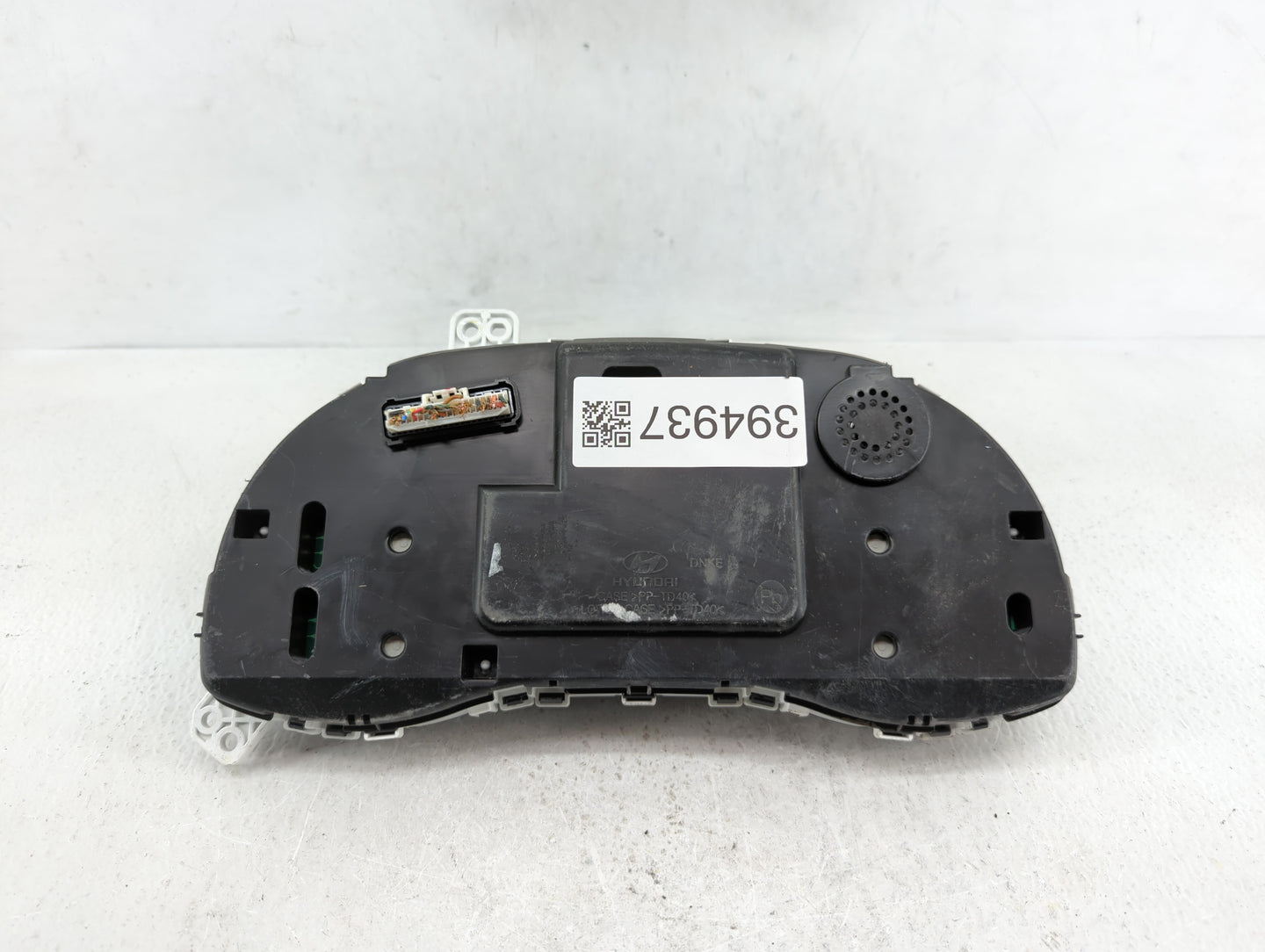 2017-2018 Hyundai Elantra Instrument Cluster Speedometer Gauges P/N:94011-F2061 94001-F2060, 94011-F2060 Fits Fits 2017 2018