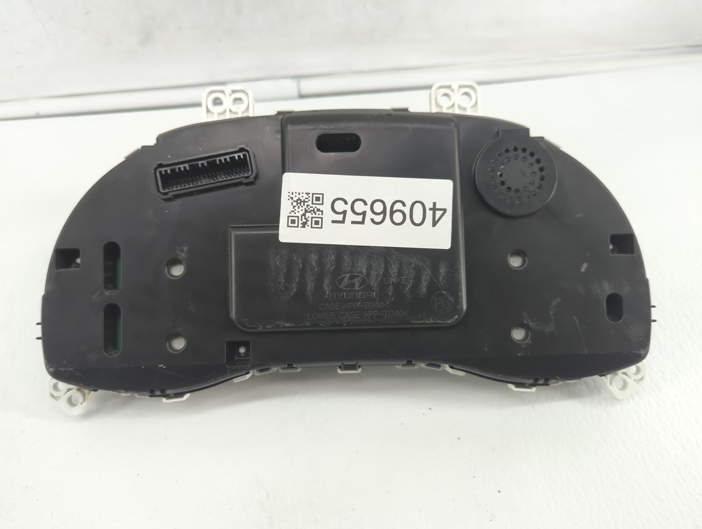2017-2018 Hyundai Elantra Instrument Cluster Speedometer Gauges P/N:94001-F2060 Fits Fits 2017 2018 OEM Used Auto Parts - Oe