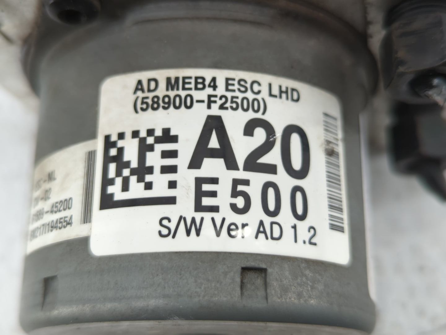 2017-2018 Hyundai Elantra ABS Pump Control Module Replacement P/N:58900-F2500 58920-F2500 Fits Fits 2017 2018 OEM Used Auto 