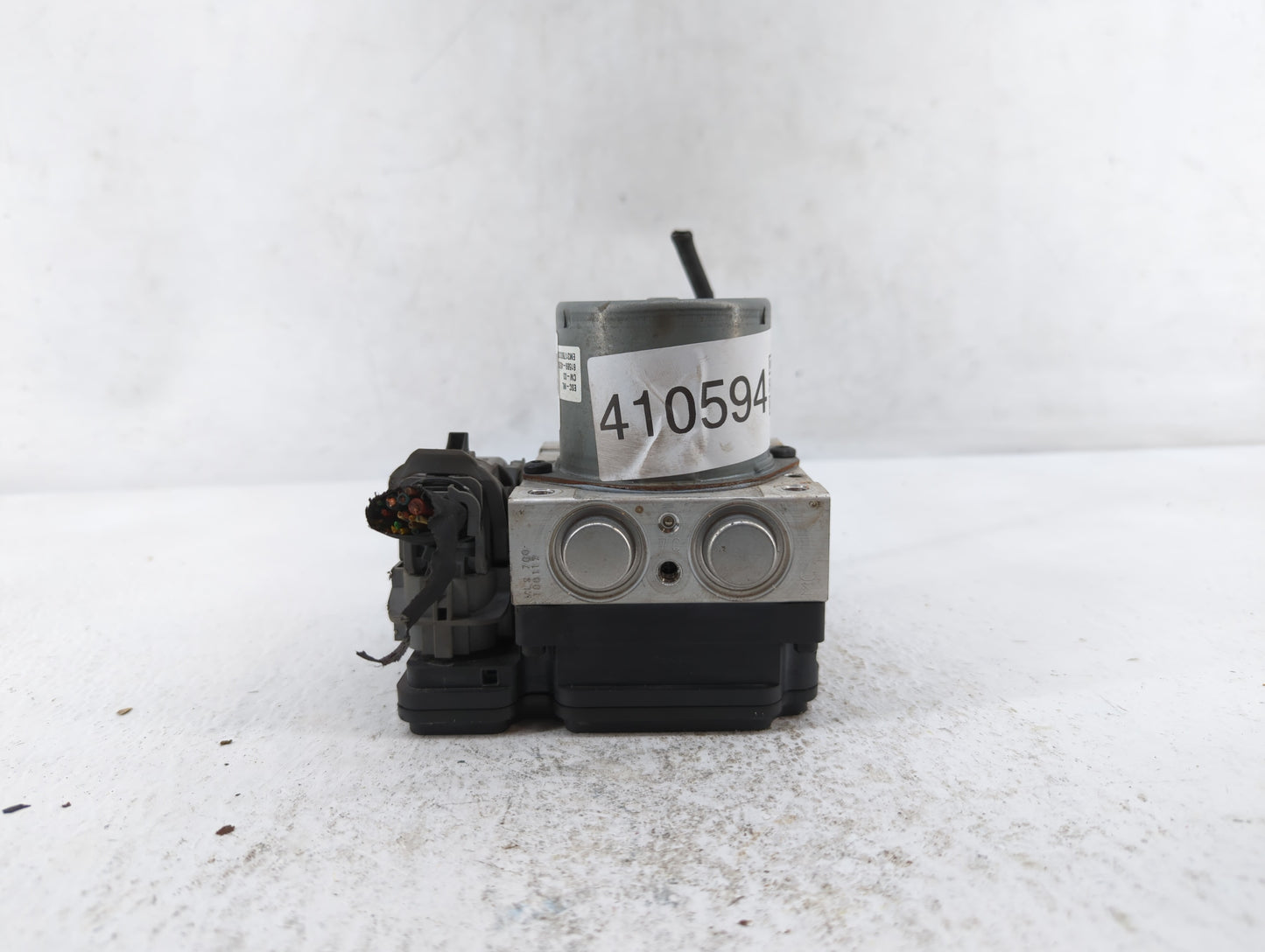 2017-2019 Hyundai Elantra ABS Pump Control Module Replacement P/N:58900-F2500 58920-F2500 Fits Fits 2017 2018 2019 OEM Used 