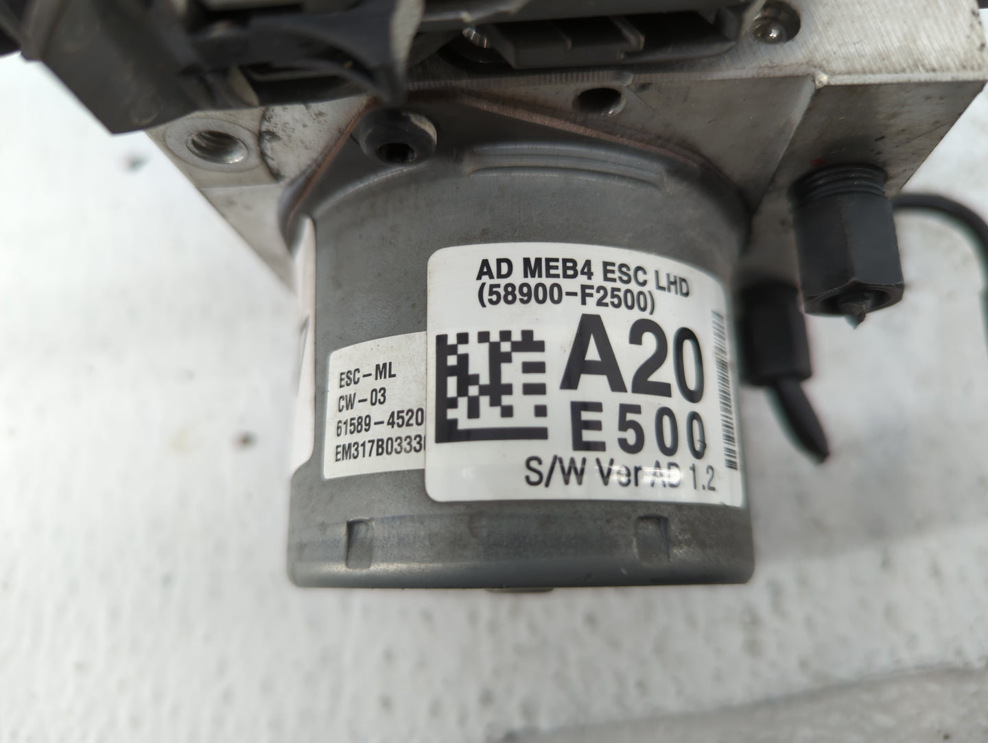 2017-2019 Hyundai Elantra ABS Pump Control Module Replacement P/N:58900-F2500 58920-F2500 Fits Fits 2017 2018 2019 OEM Used 