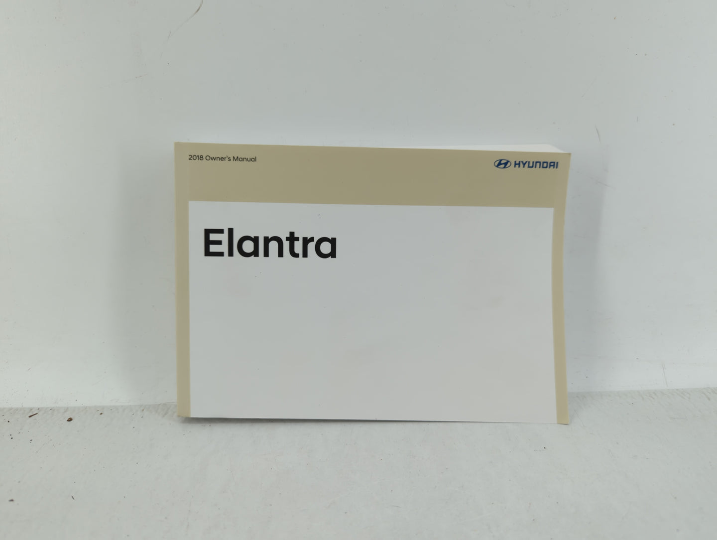 2018 Hyundai Elantra Owners Manual Book Guide OEM Used Auto Parts - Oemusedautoparts1.com