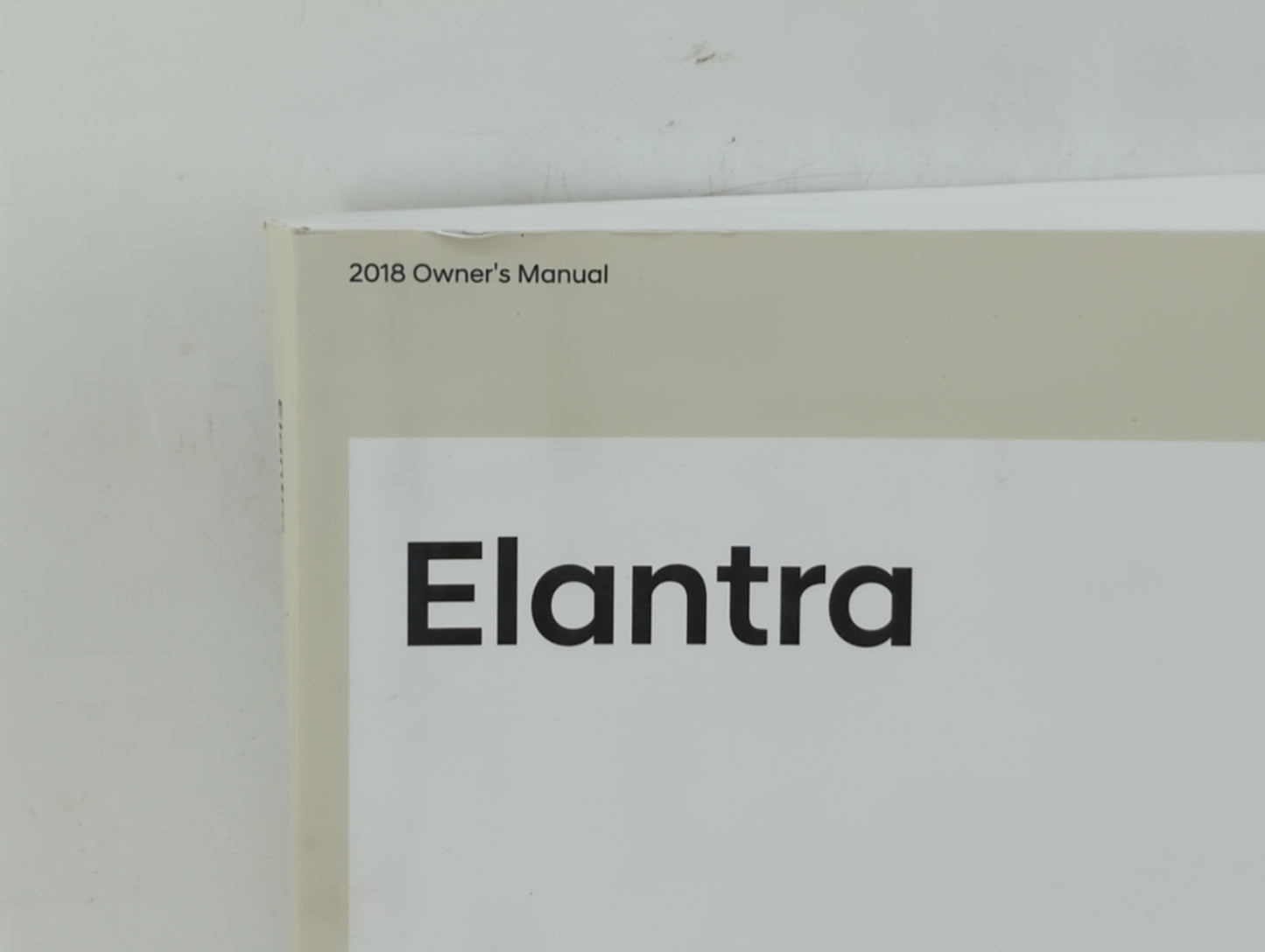 2018 Hyundai Elantra Owners Manual Book Guide OEM Used Auto Parts - Oemusedautoparts1.com