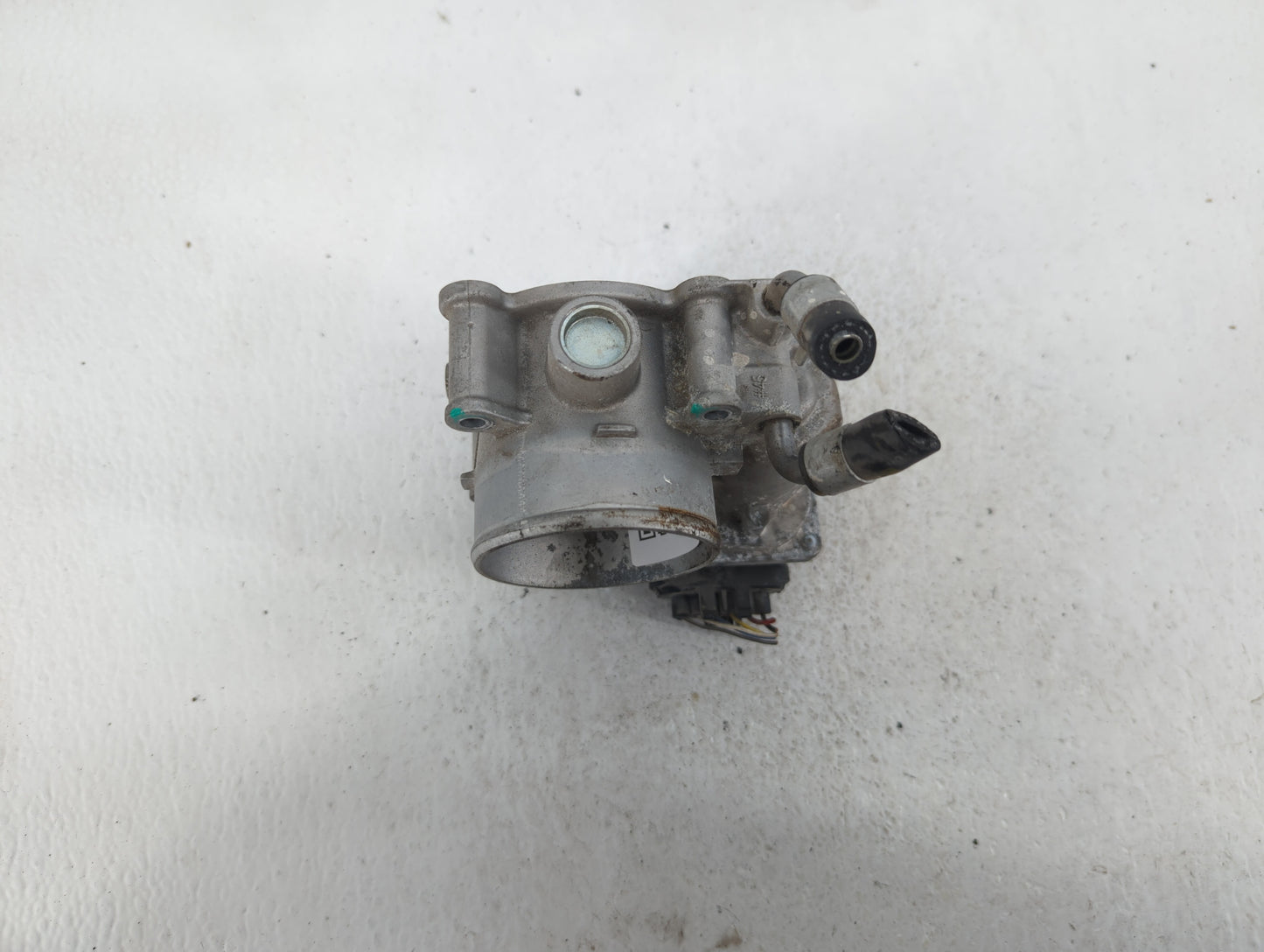 2011-2020 Hyundai Elantra Throttle Body P/N:35100-2E000 35100-2E710 Fits OEM Used Auto Parts - Oemusedautoparts1.com