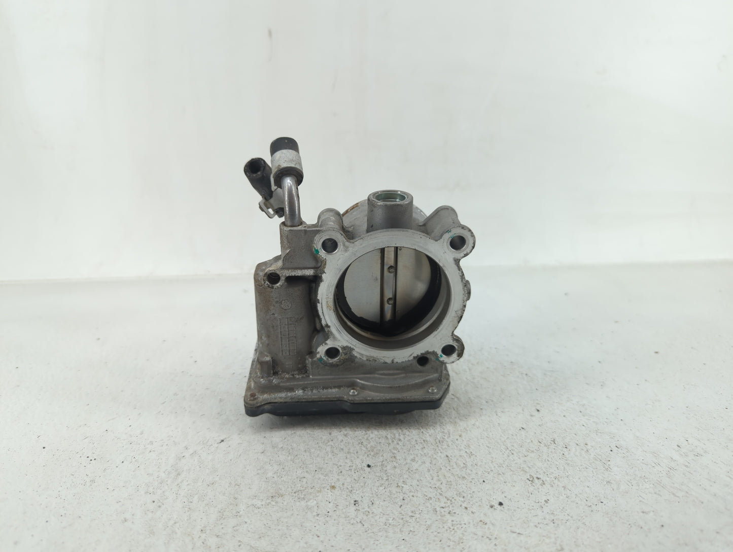 2011-2020 Hyundai Elantra Throttle Body P/N:35100-2E000 35100-2E710 Fits OEM Used Auto Parts - Oemusedautoparts1.com