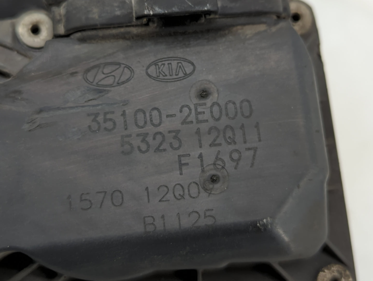 2011-2020 Hyundai Elantra Throttle Body P/N:35100-2E000 35100-2E710 Fits OEM Used Auto Parts - Oemusedautoparts1.com