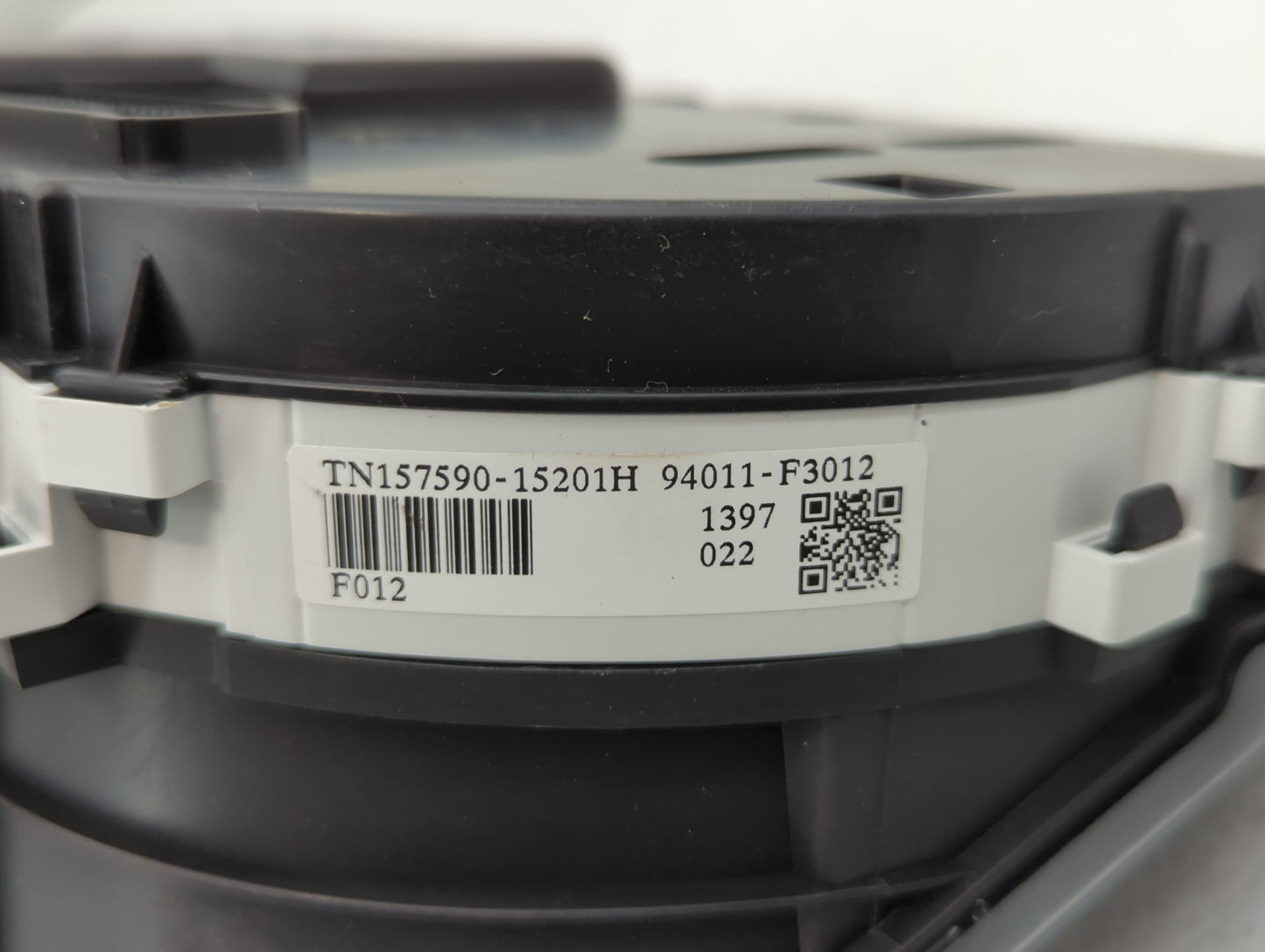 2018 Hyundai Elantra Instrument Cluster Speedometer Gauges P/N:94011-F3012 Fits OEM Used Auto Parts - Oemusedautoparts1.com