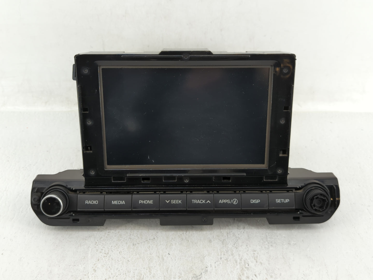 2017-2018 Hyundai Elantra Am Fm Cd Player Radio Receiver - Oemusedautoparts1.com