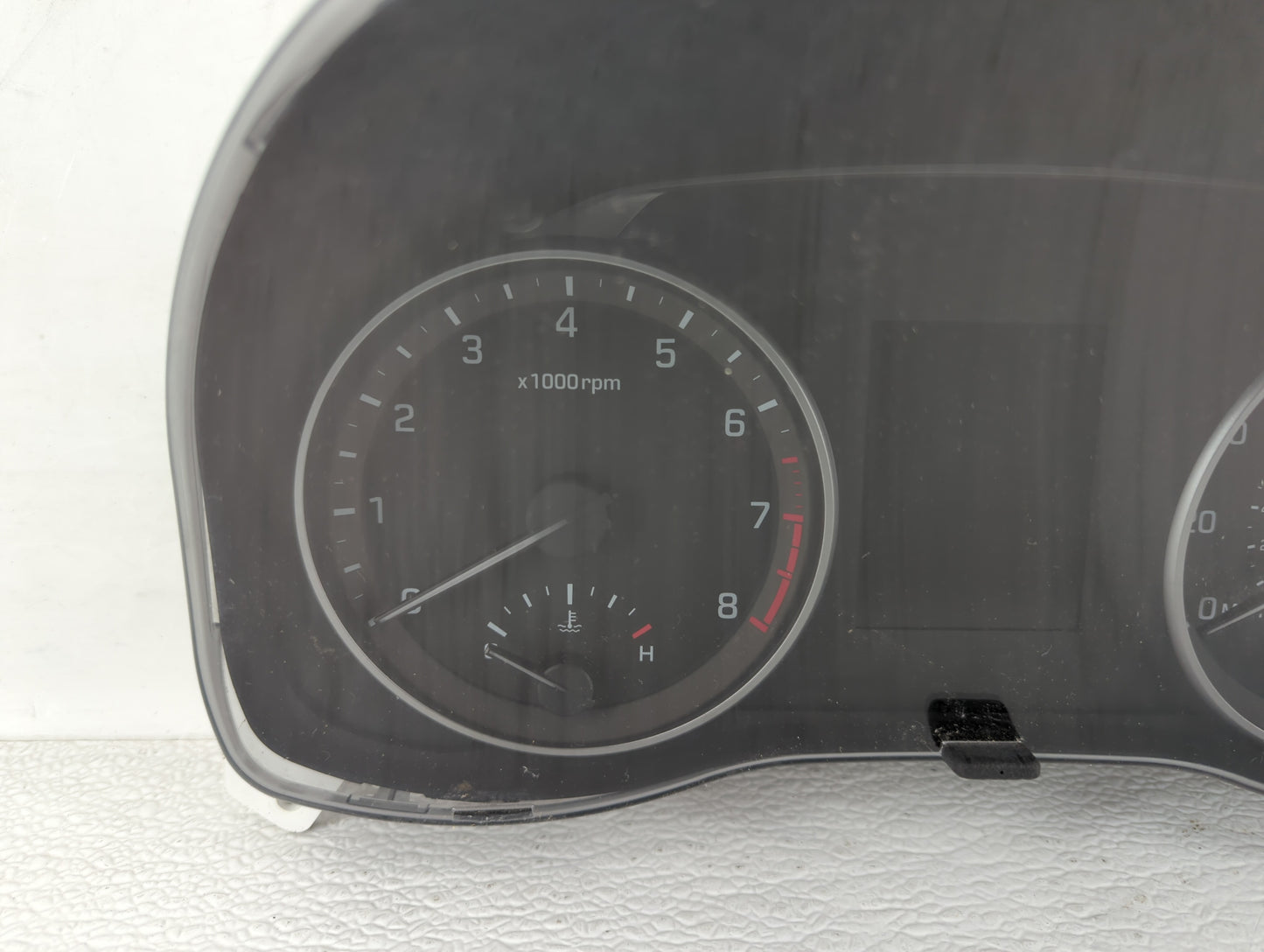 2017-2018 Hyundai Elantra Instrument Cluster Speedometer Gauges P/N:94001-F3011 Fits Fits 2017 2018 OEM Used Auto Parts - Oe