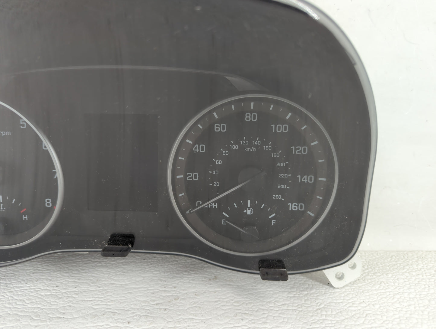 2017-2018 Hyundai Elantra Instrument Cluster Speedometer Gauges P/N:94001-F3011 Fits Fits 2017 2018 OEM Used Auto Parts - Oe