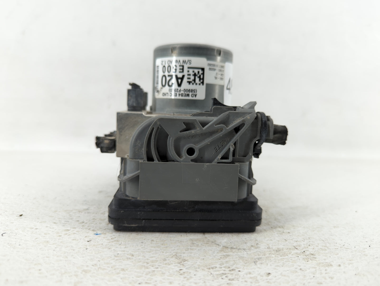 2017-2019 Hyundai Elantra ABS Pump Control Module Replacement P/N:58900-F2500 58920-F2500 Fits Fits 2017 2018 2019 OEM Used 