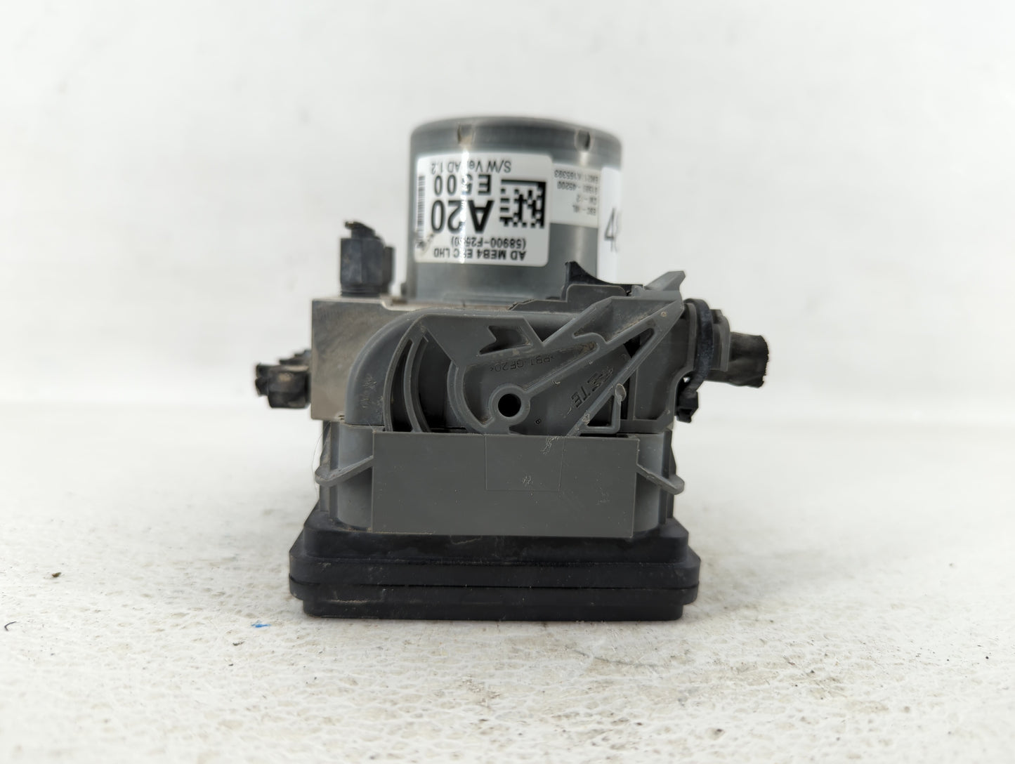 2017-2019 Hyundai Elantra ABS Pump Control Module Replacement P/N:58900-F2500 58920-F2500 Fits Fits 2017 2018 2019 OEM Used 