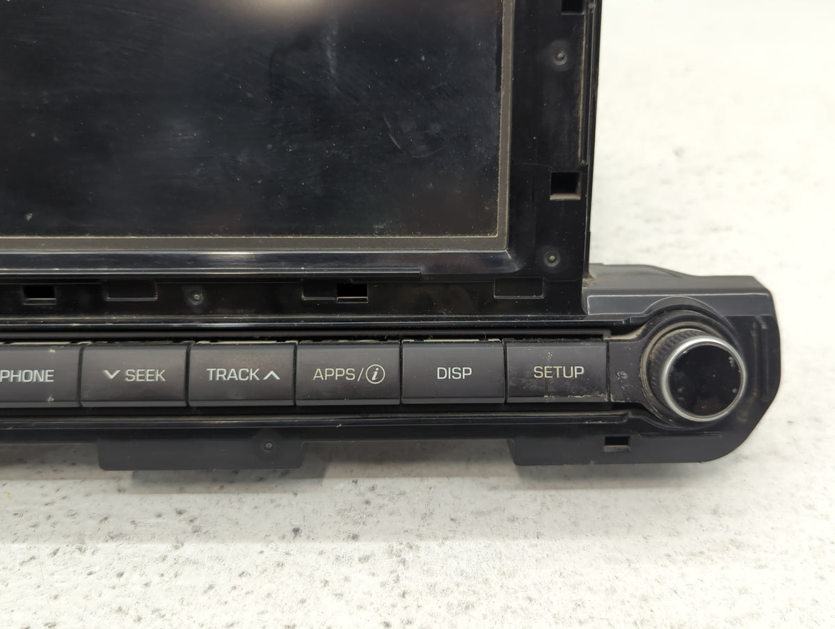 2017-2018 Hyundai Elantra Am Fm Cd Player Radio Receiver 480785 - Oemusedautoparts1.com