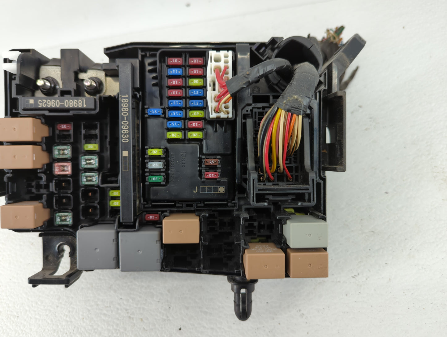 2018 Hyundai Elantra Fusebox Fuse Box Panel Relay Module P/N:91203-F2525C 91219-G3210 Fits OEM Used Auto Parts - Oemusedauto