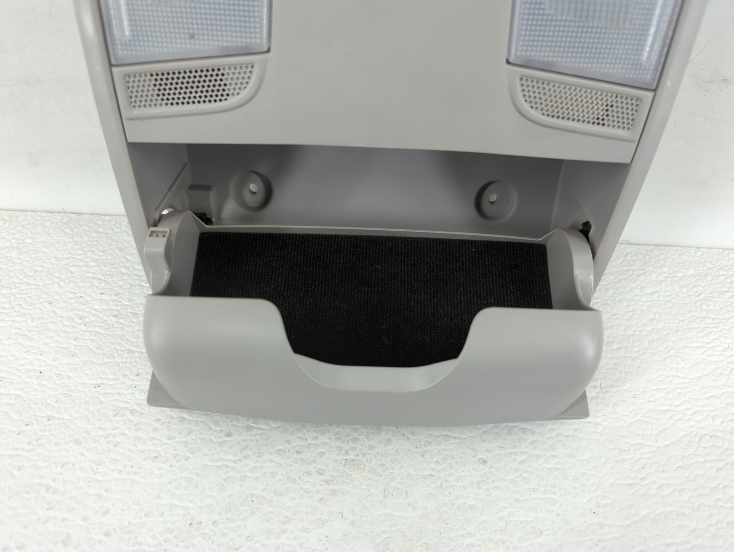 2018 Hyundai Elantra Overhead Roof Console Grey - Oemusedautoparts1.com