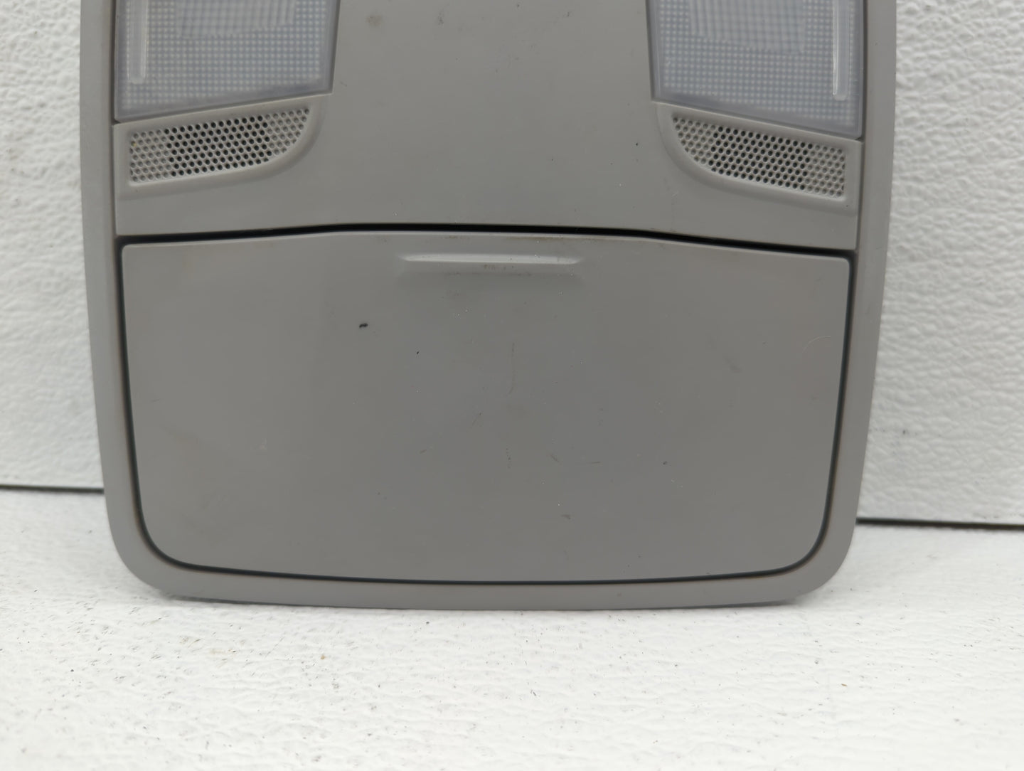 2018 Hyundai Elantra Overhead Roof Console Grey - Oemusedautoparts1.com