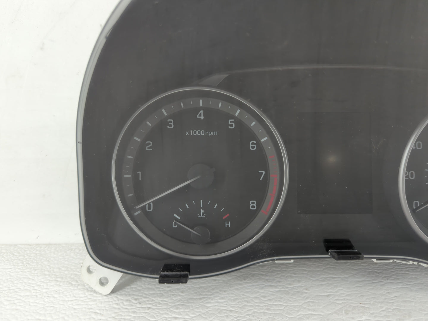 2017-2018 Hyundai Elantra Instrument Cluster Speedometer Gauges P/N:94011-F3010 Fits Fits 2017 2018 OEM Used Auto Parts - Oe