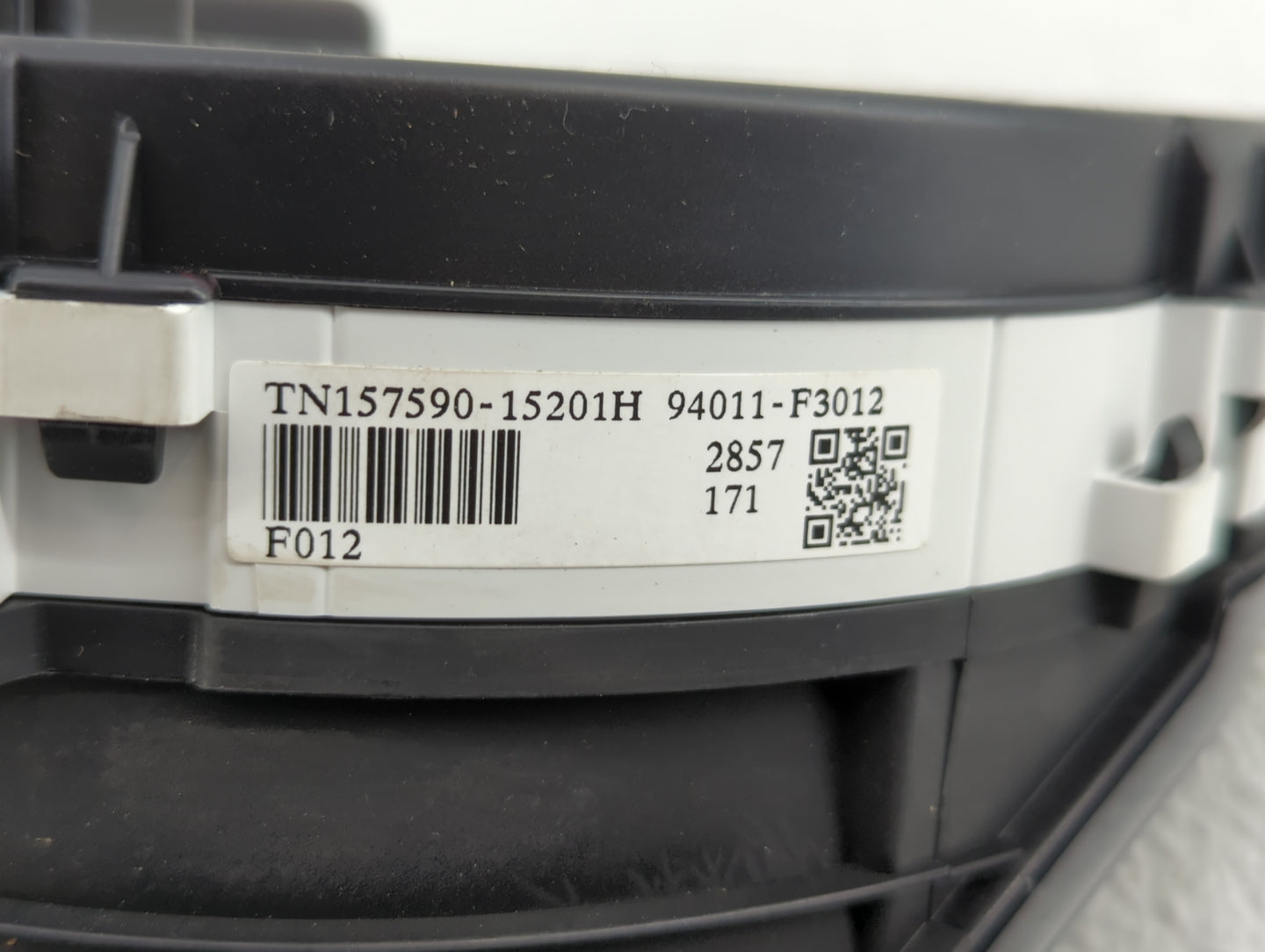 2018 Hyundai Elantra Instrument Cluster Speedometer Gauges P/N:94011-F3012 Fits OEM Used Auto Parts - Oemusedautoparts1.com