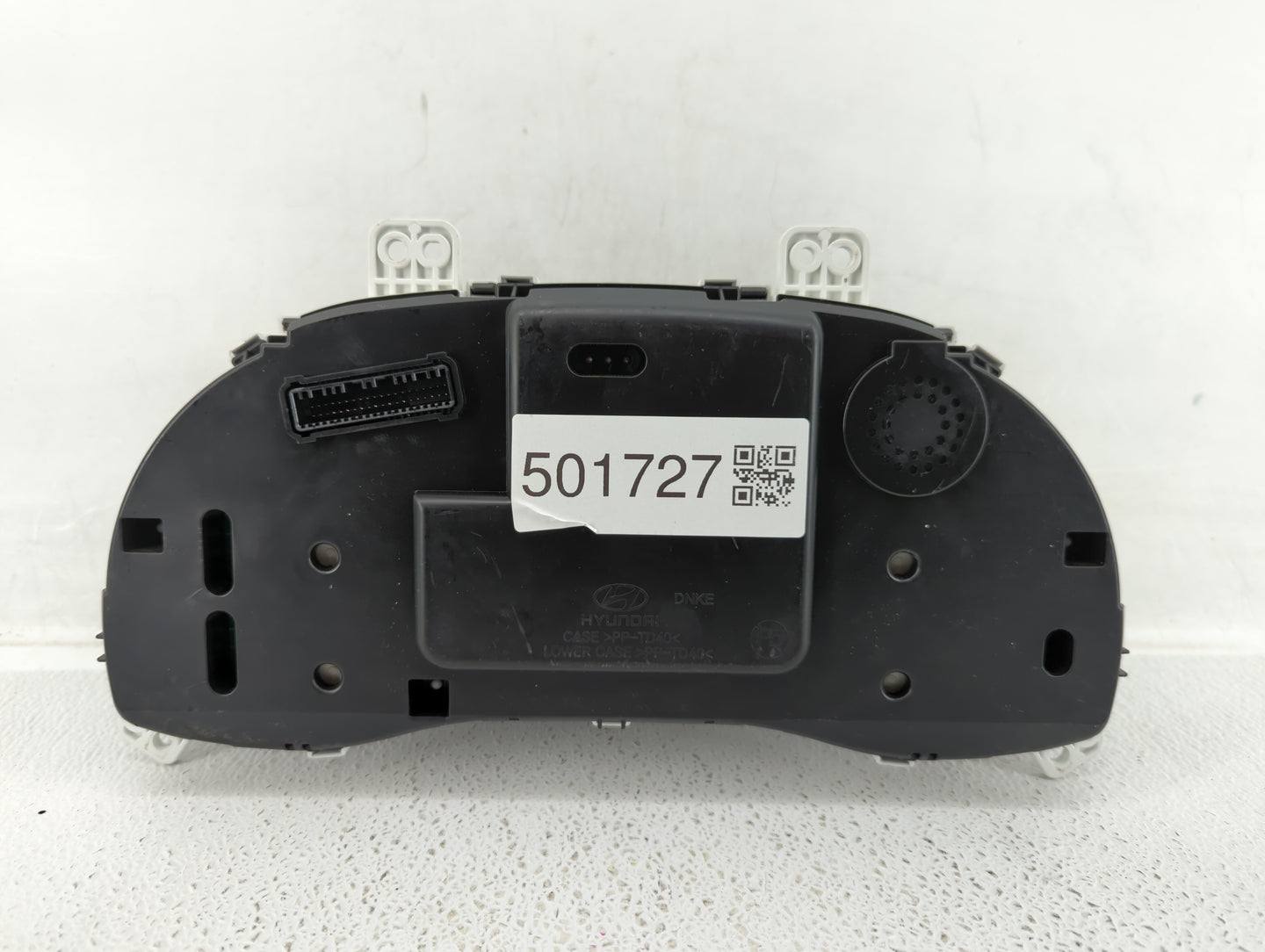 2017-2018 Hyundai Elantra Instrument Cluster Speedometer Gauges P/N:94011-F3012 Fits Fits 2017 2018 OEM Used Auto Parts - Oe