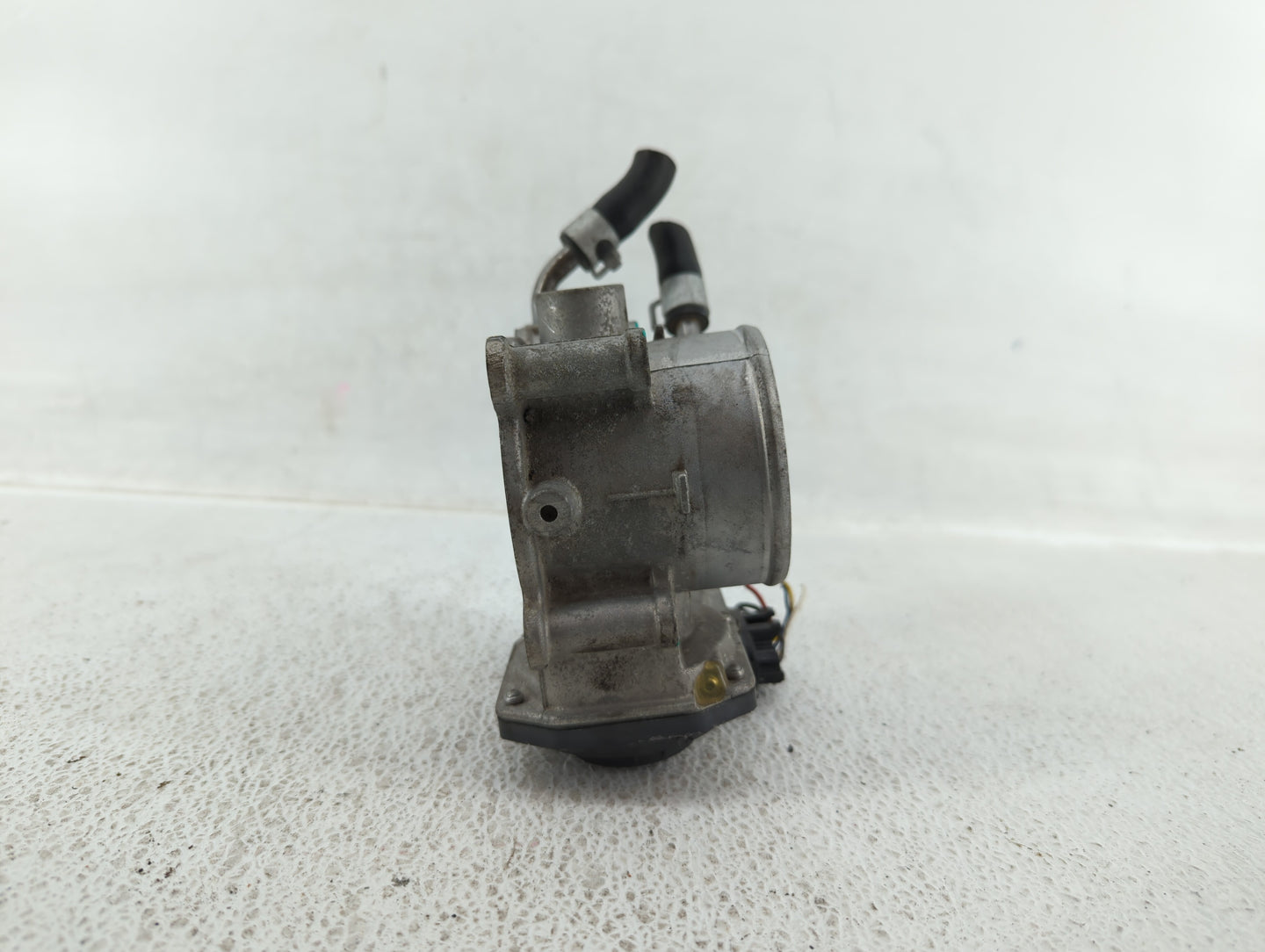 2011-2020 Hyundai Elantra Throttle Body P/N:35100-2E000 35100-2L000 Fits OEM Used Auto Parts - Oemusedautoparts1.com