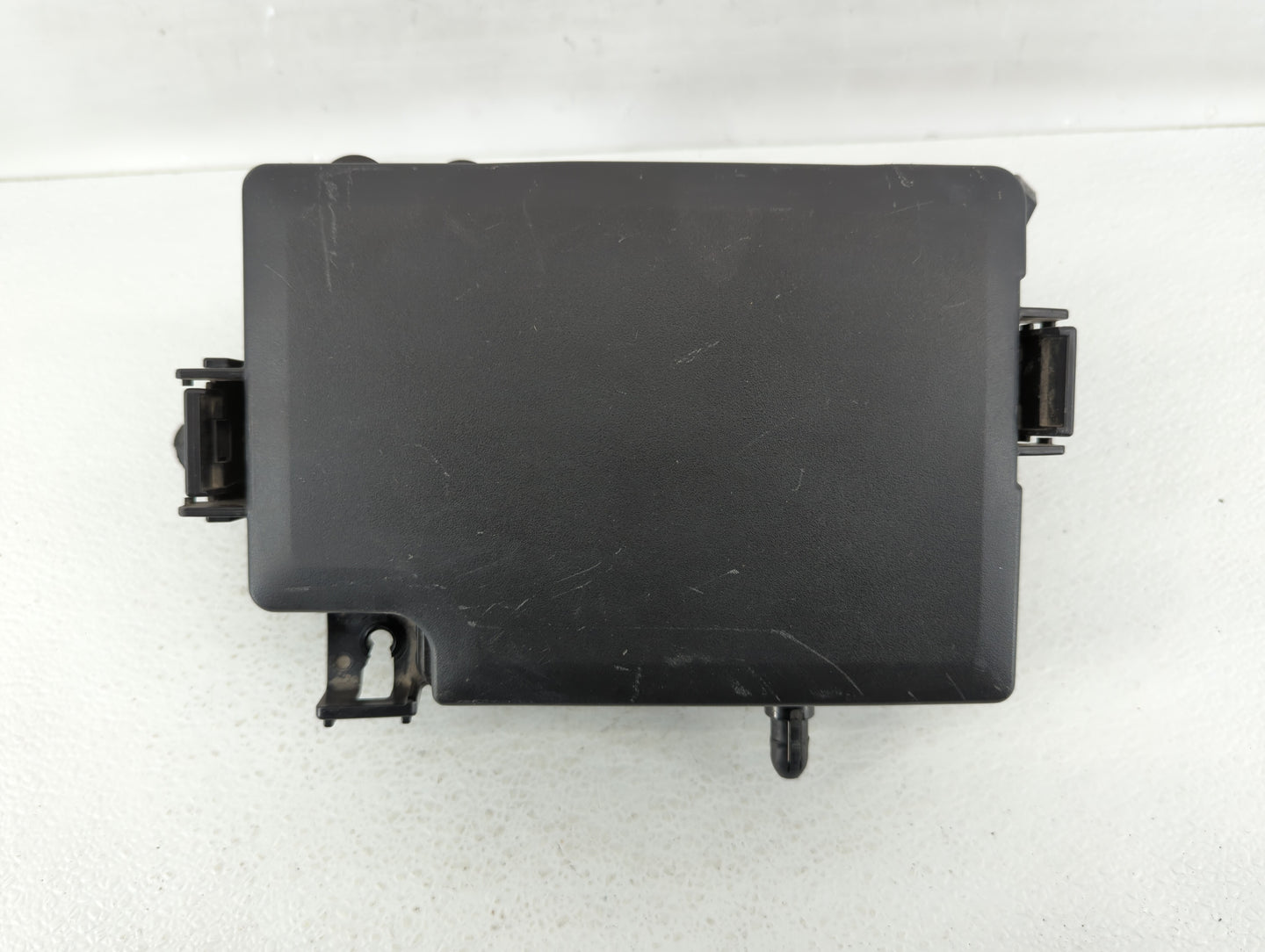 2018 Hyundai Elantra Fusebox Fuse Box Panel Relay Module P/N:91956-F2022 Fits OEM Used Auto Parts - Oemusedautoparts1.com