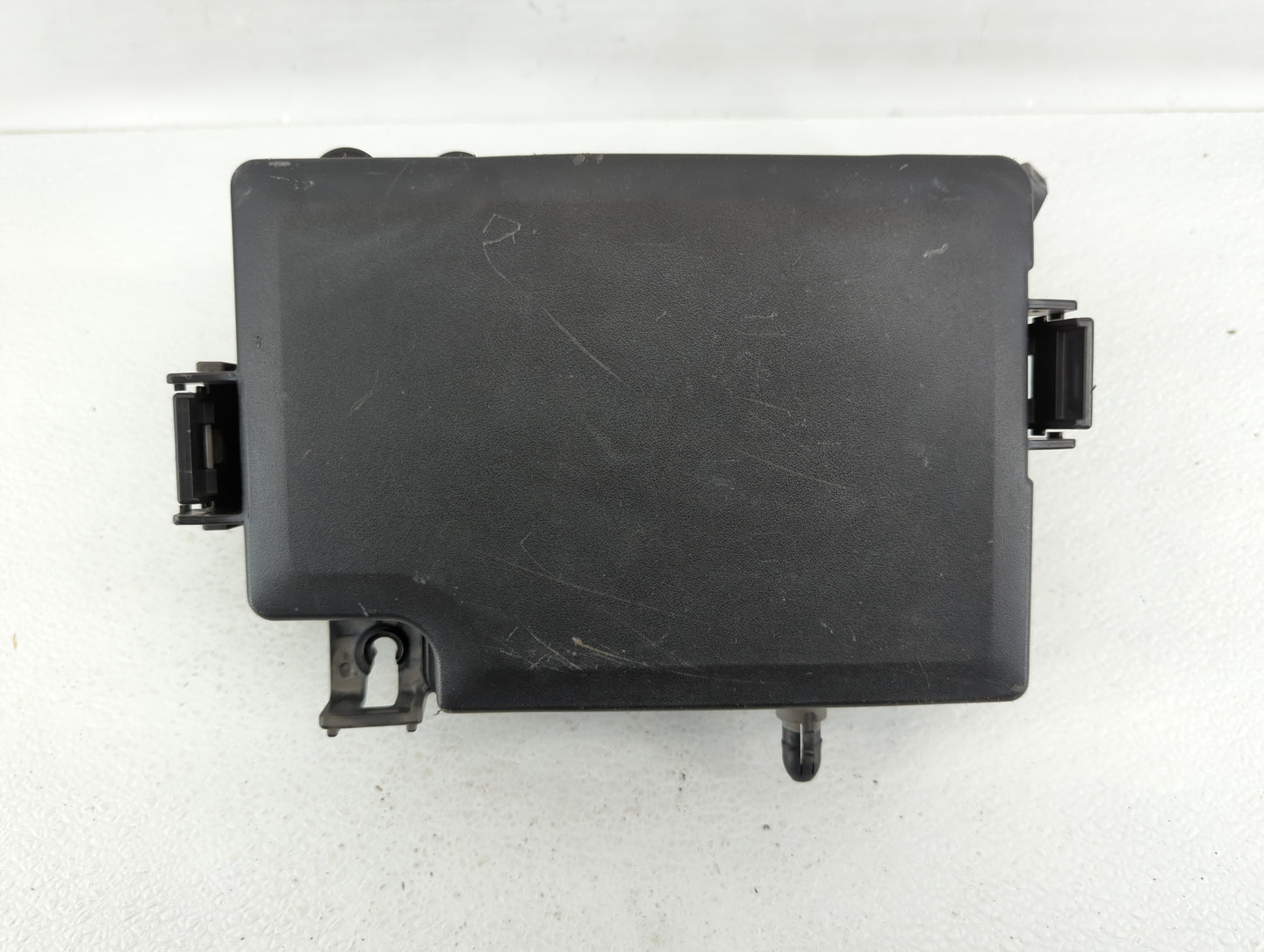 2018 Hyundai Elantra Fusebox Fuse Box Panel Relay Module P/N:91956-F2022 Fits OEM Used Auto Parts - Oemusedautoparts1.com